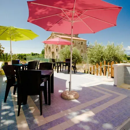 Per Vacanze Fiore Bazzarelli Srl * Campora San Giovanni